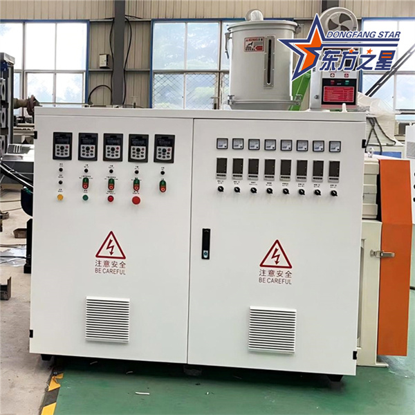 TPE vízálló szövetgép gyártó